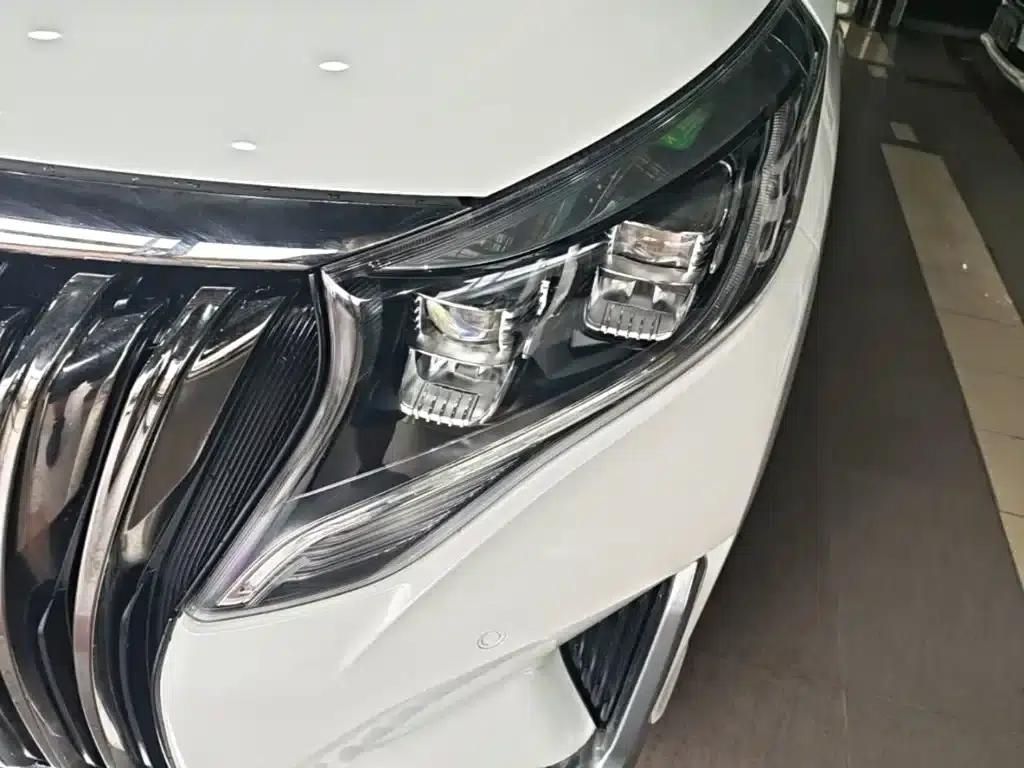 Trumpchi M8 2021 Master Series 390T Supreme Edition — миниатюра 24