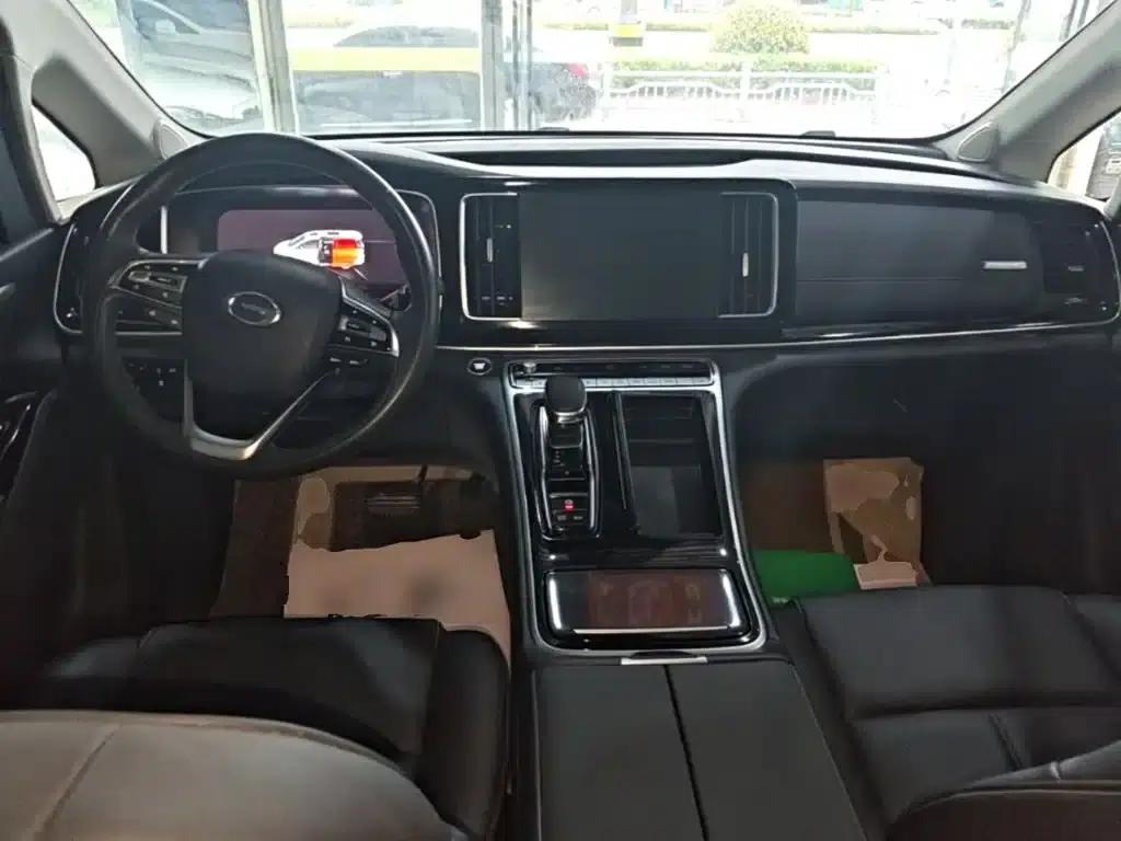 Trumpchi M8 2021 Master Series 390T Supreme Edition — миниатюра 10