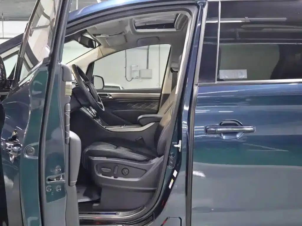 Trumpchi M8 2020 Navigator Edition 390T Supreme Edition — миниатюра 21