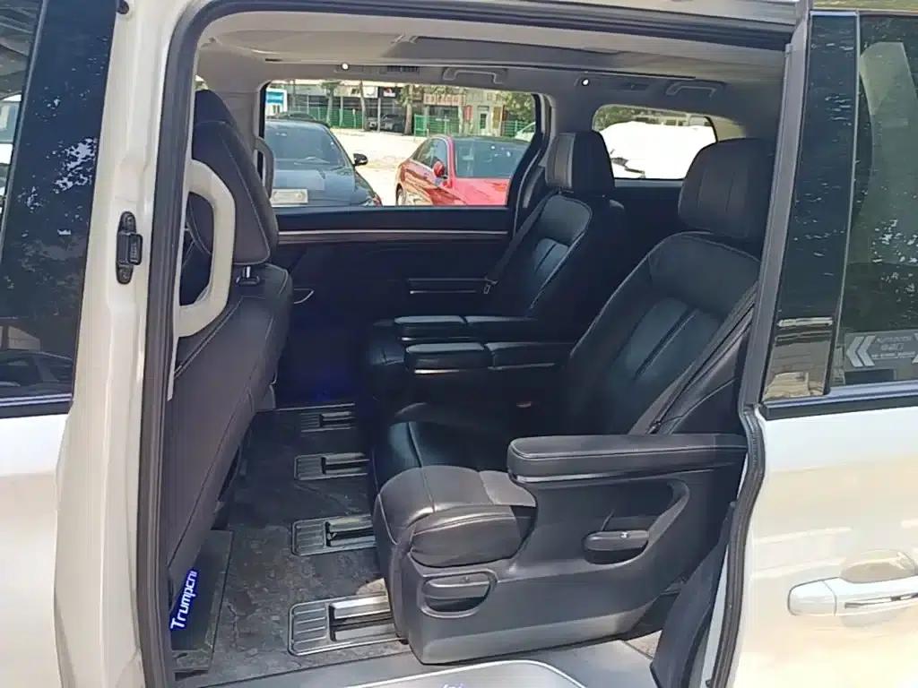 Trumpchi M8 2021 Leading Series 390T Premium Edition — миниатюра 17