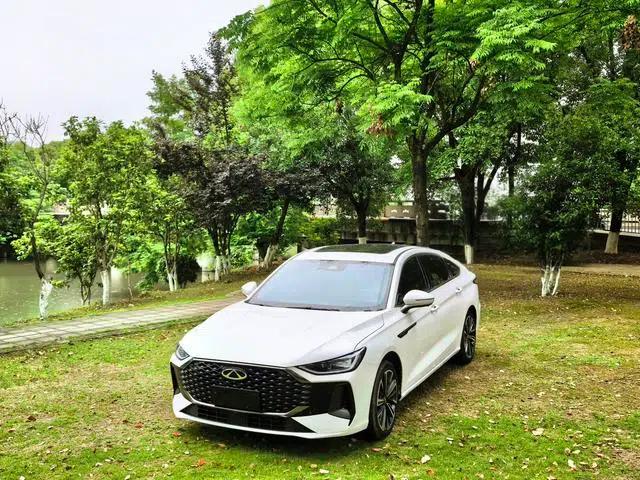 Chery Arrizo 8 PRO 2025 1.6T DCT Comfort Model