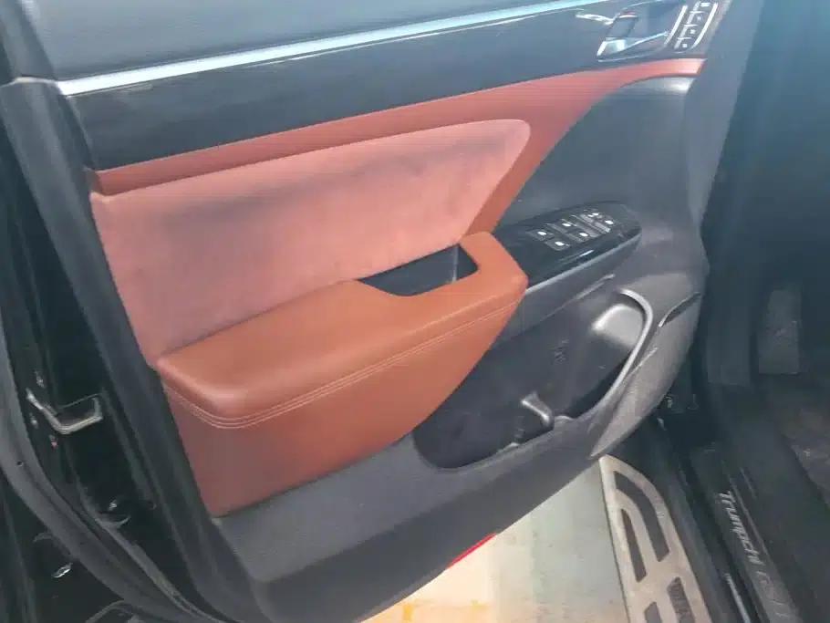 Trumpchi GS8 2017 320T 2WD Luxury Intelligent Connected Edition (7-seater) — миниатюра 7