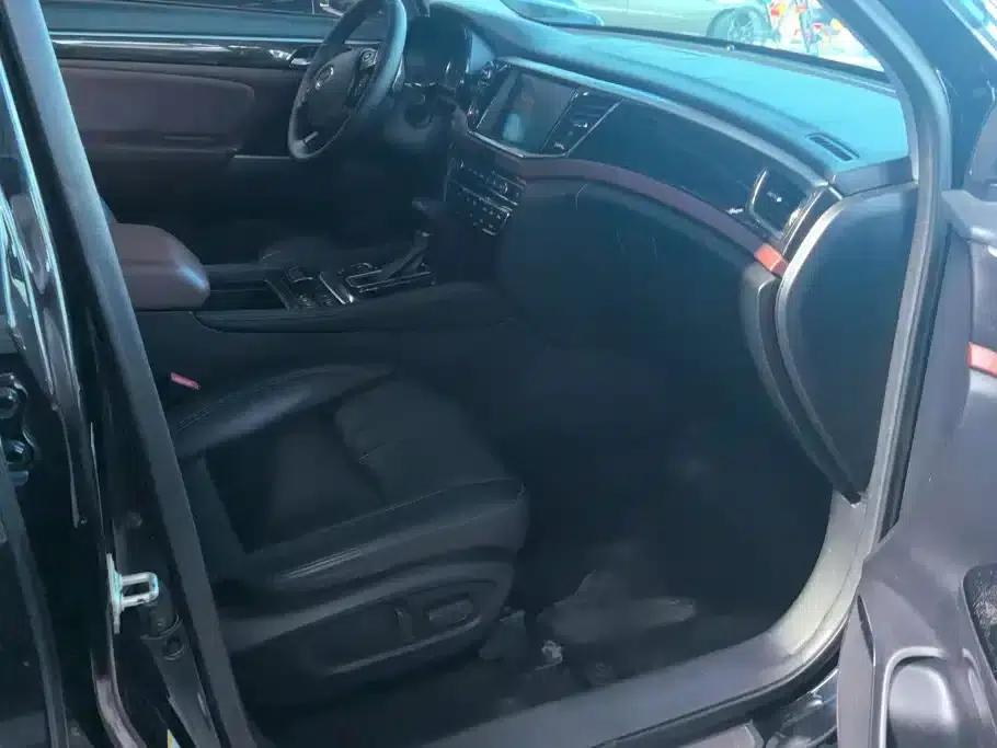 Trumpchi GS8 2017 320T 2WD Luxury Intelligent Connected Edition (7-seater) — миниатюра 8