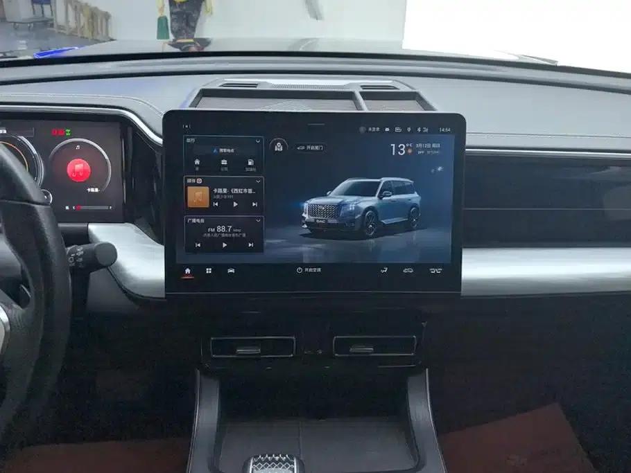 Trumpchi GS8 2022 Navigator Series 2.0TGDI 4WD Luxury Intelligent Connected Edition (7-seater) — миниатюра 13