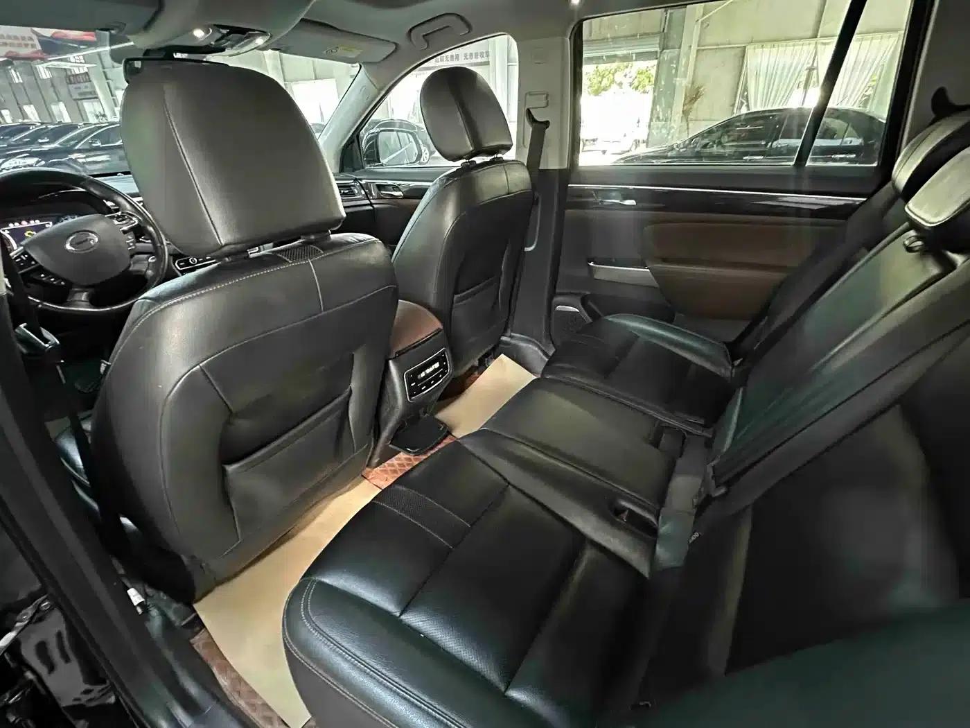 Trumpchi GS8 2017 320T 2WD Luxury Intelligent Connected Edition (7-seater) — миниатюра 14