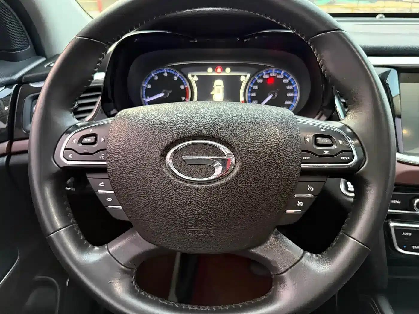 Trumpchi GS8 2017 320T 2WD Luxury Edition (7-seater) — миниатюра 10