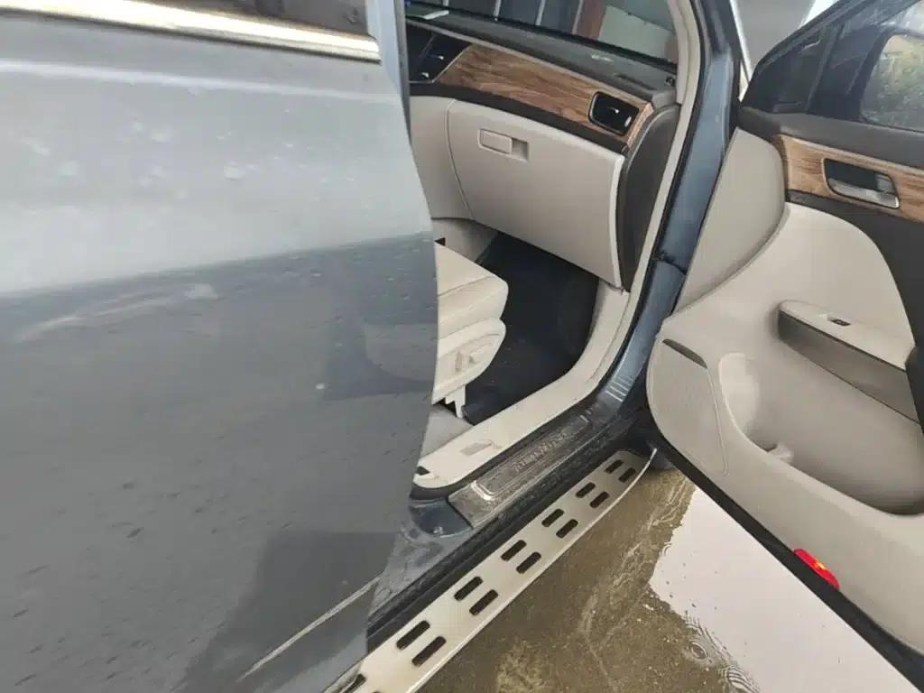 Trumpchi GS8 2017 320T 2WD Luxury Intelligent Connected Edition (7-seater) — миниатюра 20