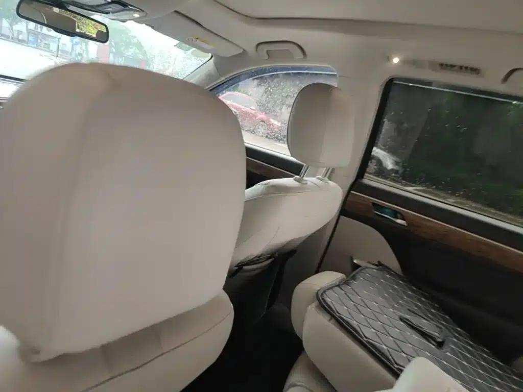 Trumpchi GS8 2017 320T 2WD Luxury Intelligent Connected Edition (7-seater) — миниатюра 9
