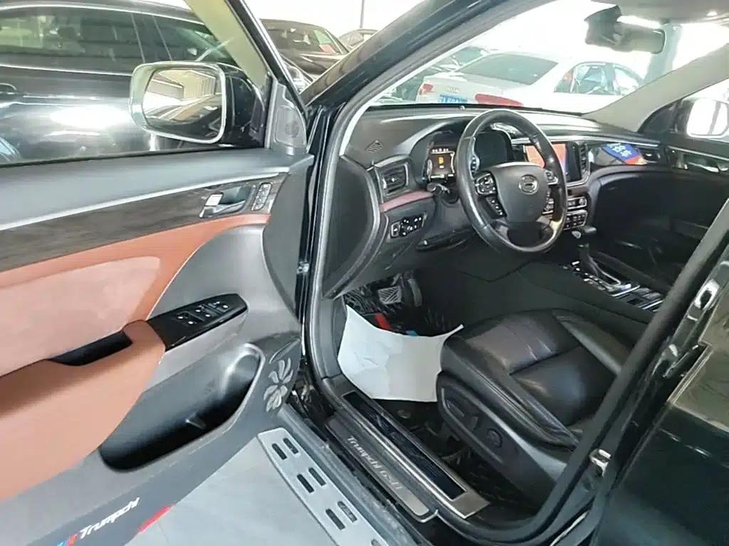 Trumpchi GS8 2017 320T 2WD Luxury Intelligent Connected Edition (7-seater) — миниатюра 16