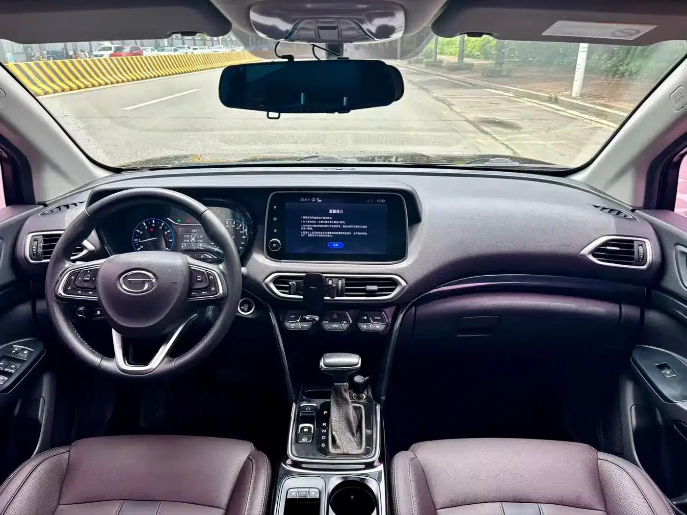 Trumpchi GS4 2018 235T Automatic 2WD Luxury Intelligent Edition — миниатюра 5
