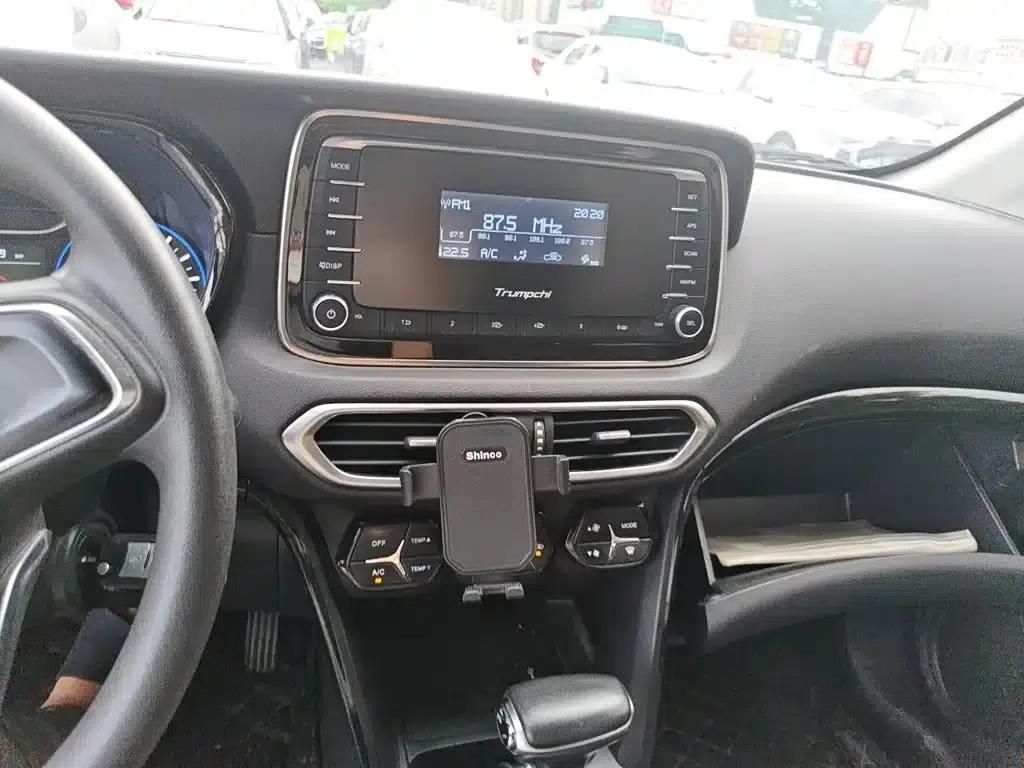 Trumpchi GS4 2018 200T G-DCT 2WD Comfort Edition — миниатюра 10
