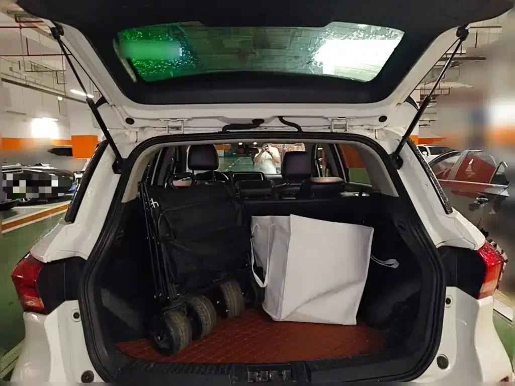 Trumpchi GS4 2018 235T Automatic 2WD Luxury Intelligent Connectivity Millionth Anniversary Edition — миниатюра 10