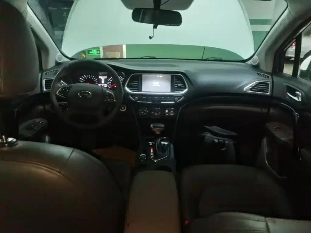 Trumpchi GS4 2017 235T Automatic 2WD Luxury Intelligent Edition — миниатюра 10
