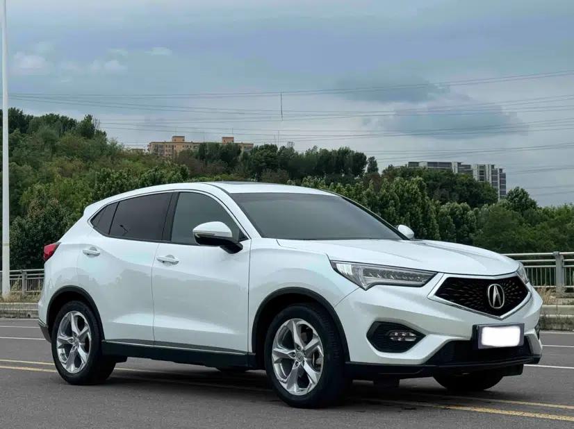 Acura CDX 2016 1.5T Two-Wheel Drive Deluxe Edition — миниатюра 3
