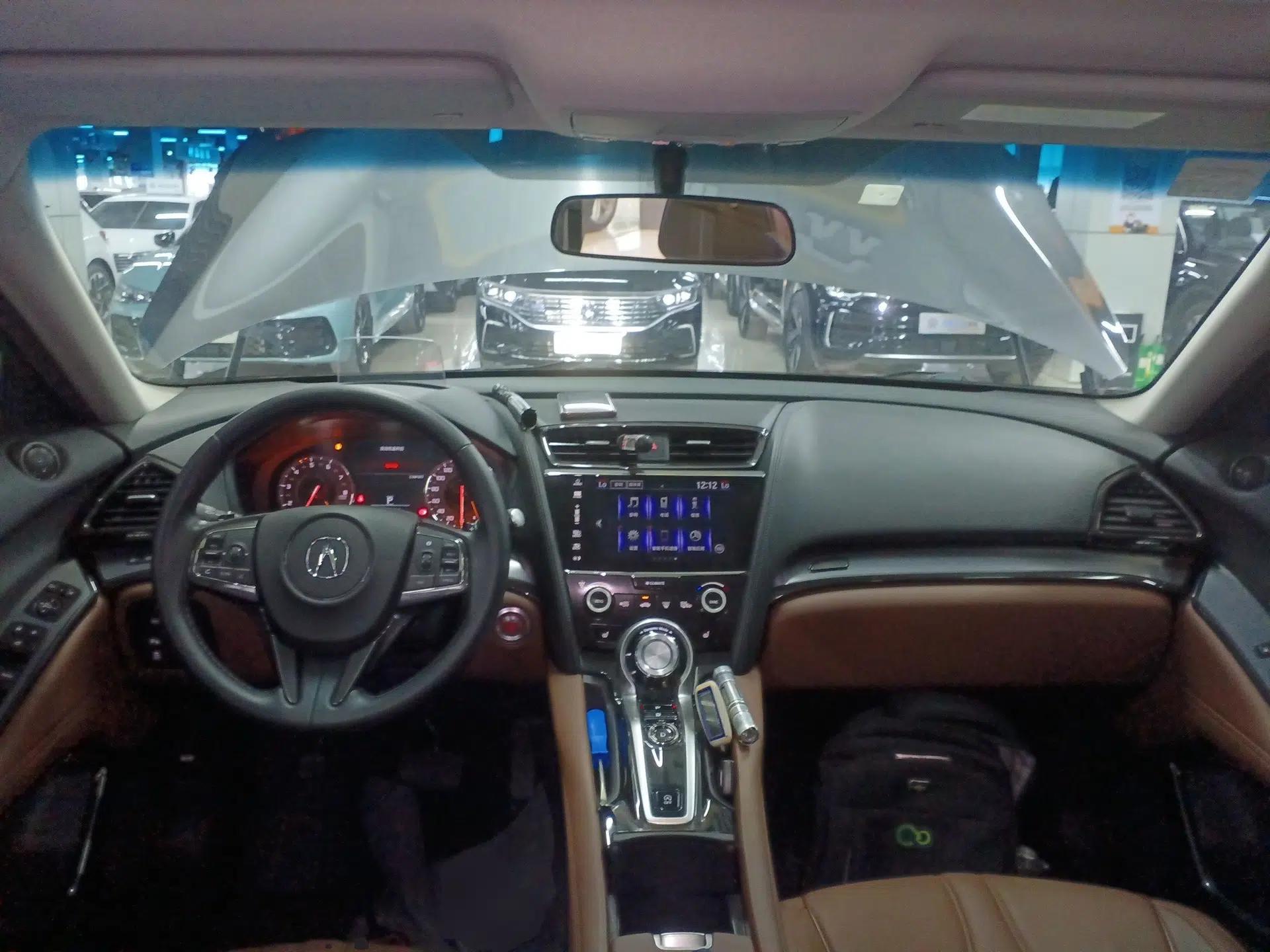Acura CDX 2017 1.5T Four-Wheel Drive Deluxe Stylish Edition — миниатюра 17