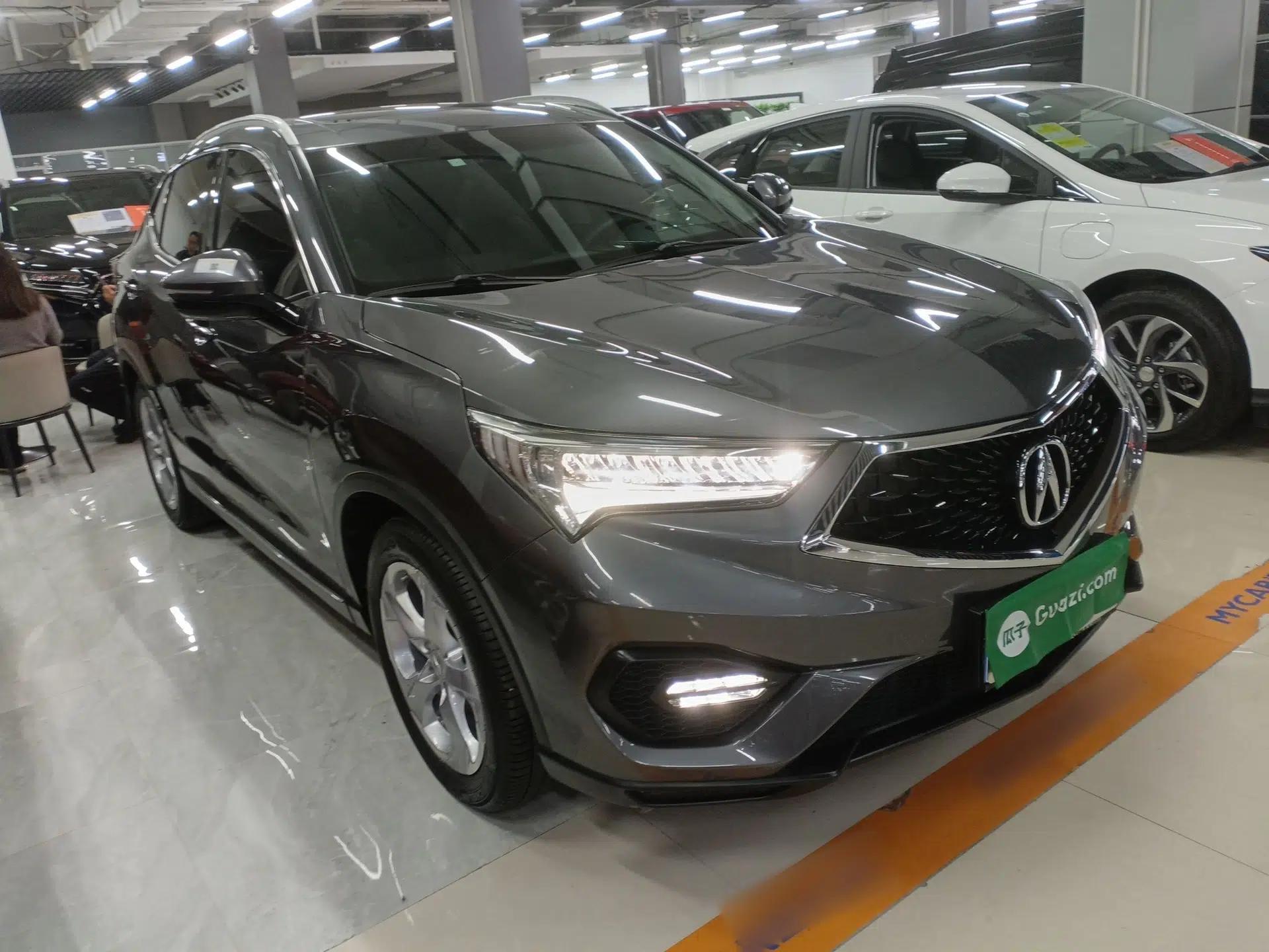 Acura CDX 2017 1.5T Four-Wheel Drive Deluxe Stylish Edition — миниатюра 3