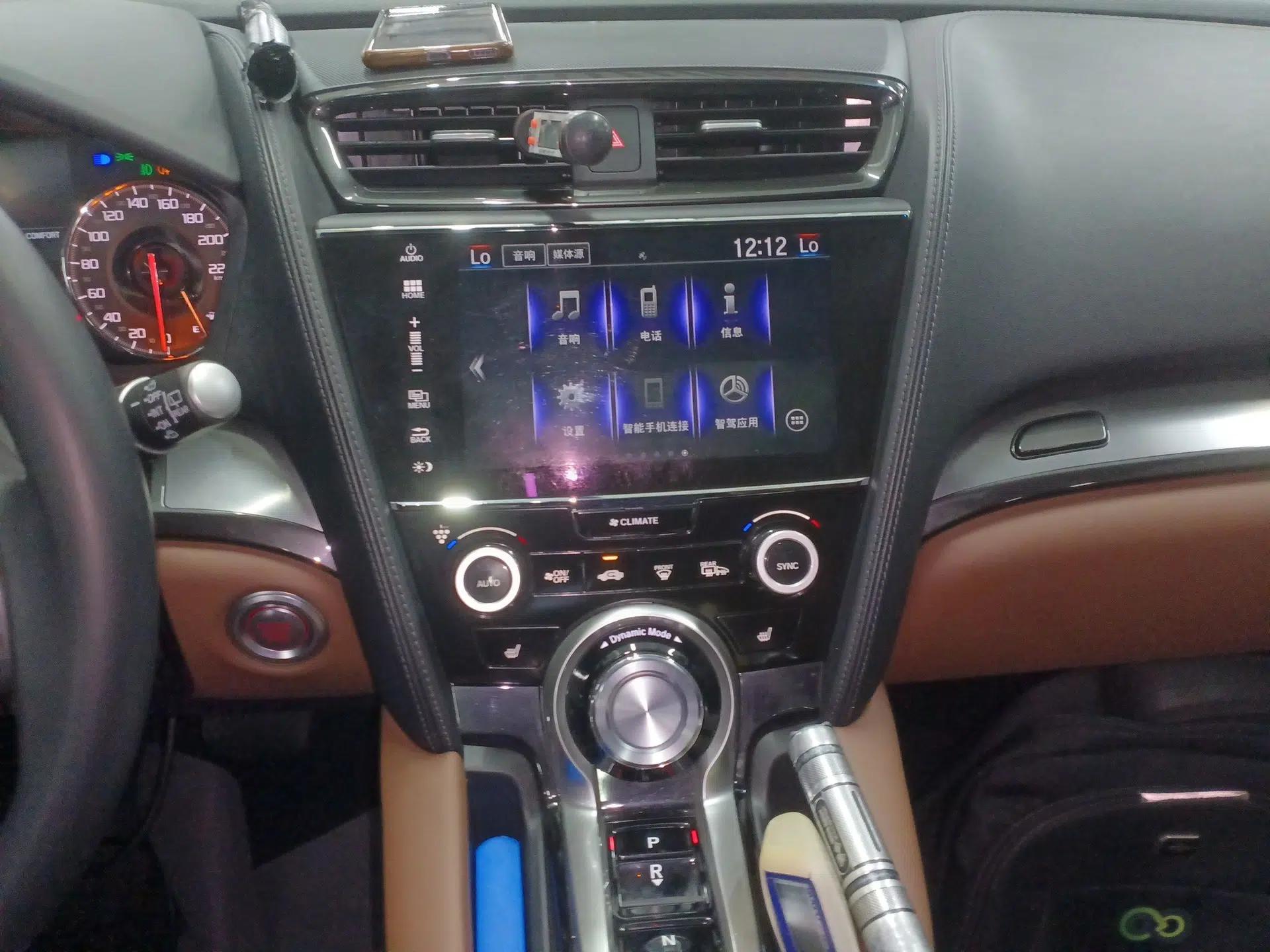Acura CDX 2017 1.5T Four-Wheel Drive Deluxe Stylish Edition — миниатюра 21