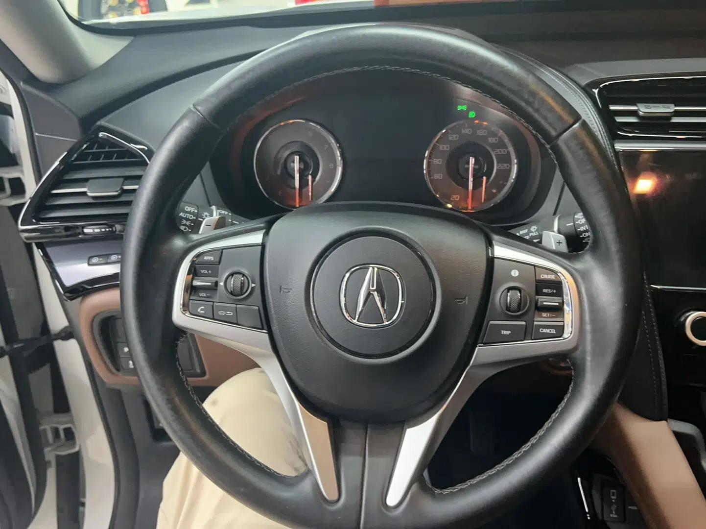 Acura CDX 2021 1.5T Two-Wheel Drive Deluxe Edition — миниатюра 7