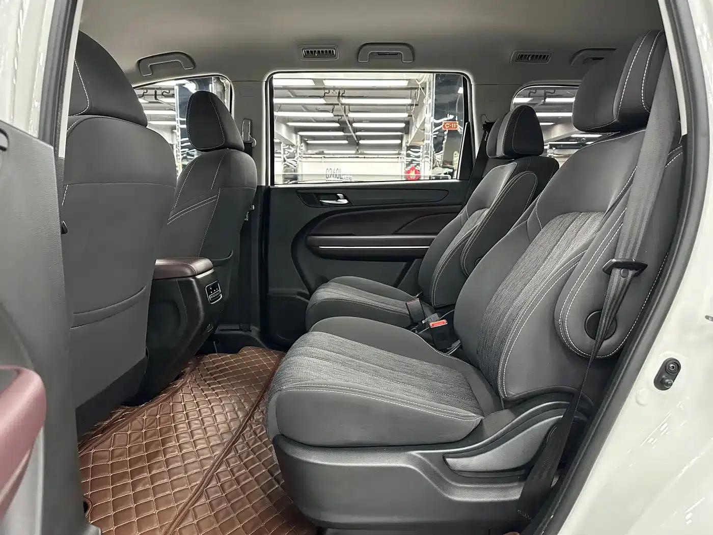 Trumpchi M6 2023 PRO 270T DCT Elite Edition — миниатюра 11