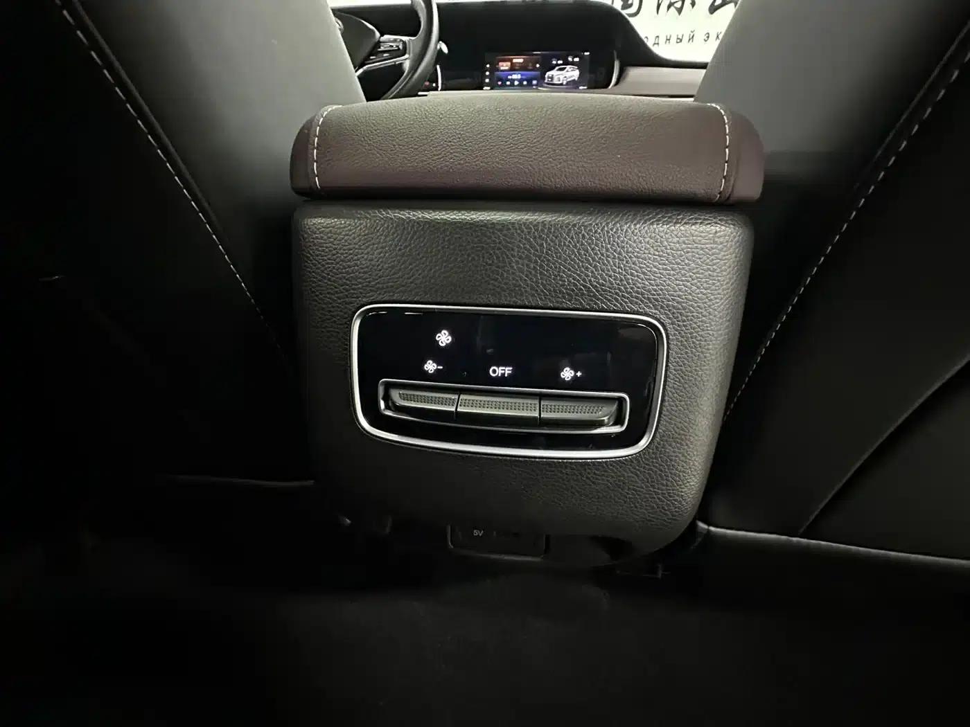 Trumpchi M6 2021 PRO 270T Automatic Luxury Edition — миниатюра 17