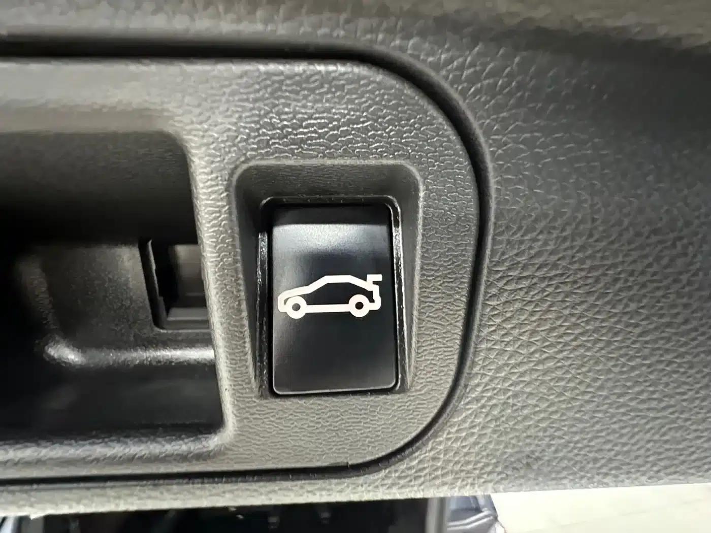 Trumpchi M6 2021 PRO 270T Automatic Luxury Edition — миниатюра 10