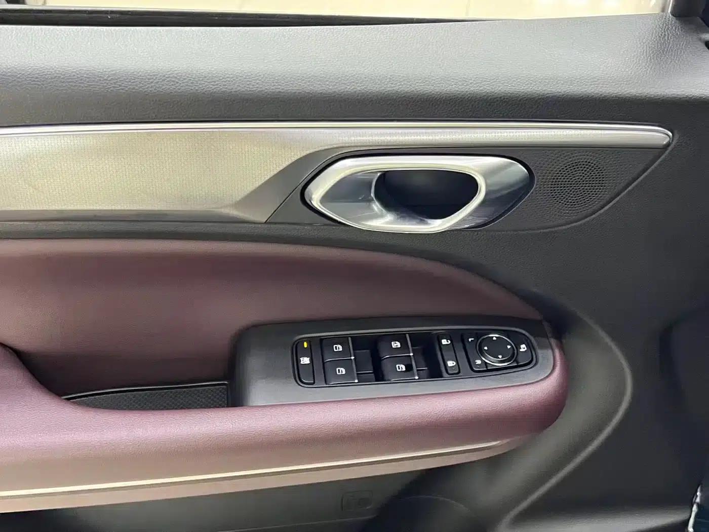 Trumpchi M6 2021 PRO 270T DCT Premium Edition — миниатюра 20