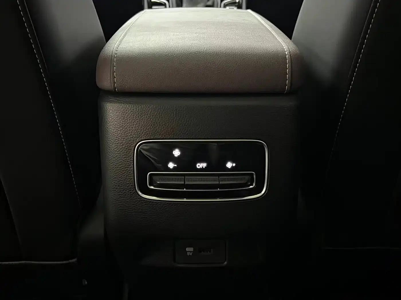 Trumpchi M6 2021 PRO 270T DCT Premium Edition — миниатюра 8