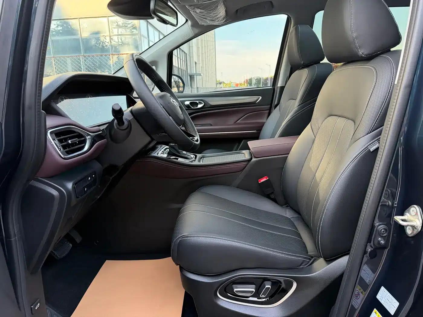 Trumpchi M6 2021 PRO 270T DCT Premium Edition — миниатюра 4
