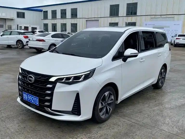 Trumpchi M6 2021 270T DCT Luxury Edition (7-seater) — миниатюра 1