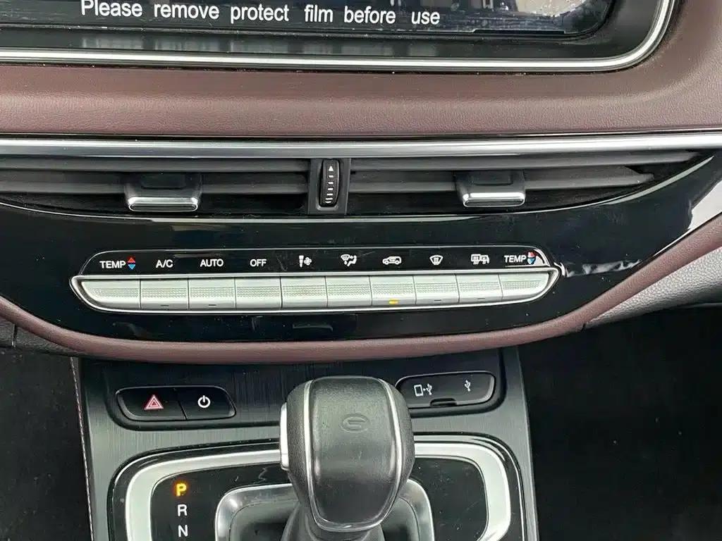 Trumpchi M6 2021 270T DCT Luxury Edition (7-seater) — миниатюра 6