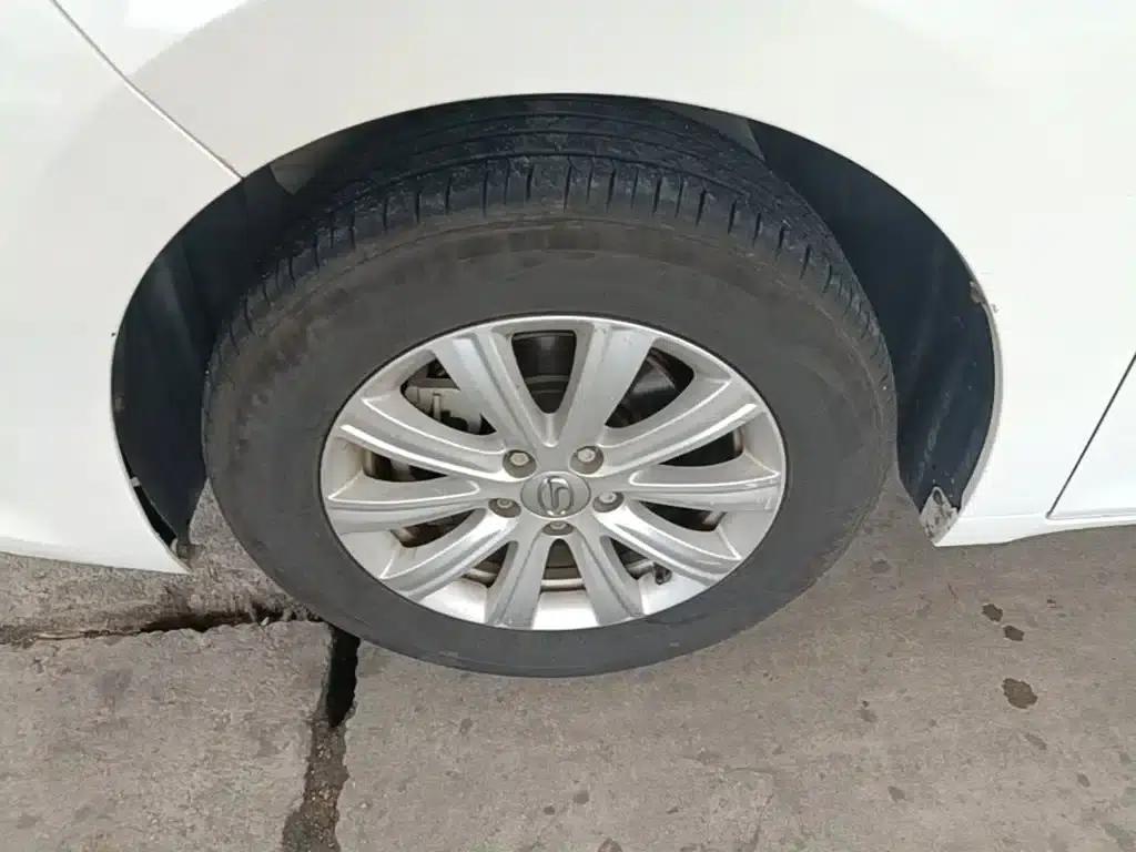 Trumpchi M6 2019 270T Automatic Elite Edition (7-seater) National V Emission Standard — миниатюра 23