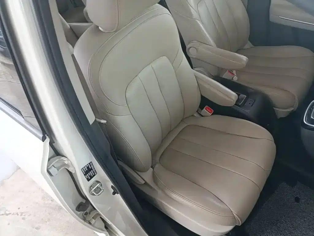 Trumpchi M6 2019 270T Automatic Elite Edition (7-seater) National V Emission Standard — миниатюра 25