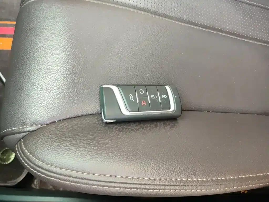 Trumpchi M6 2019 270T Automatic Luxury Edition (Six Seats) National V Emission Standard — миниатюра 9