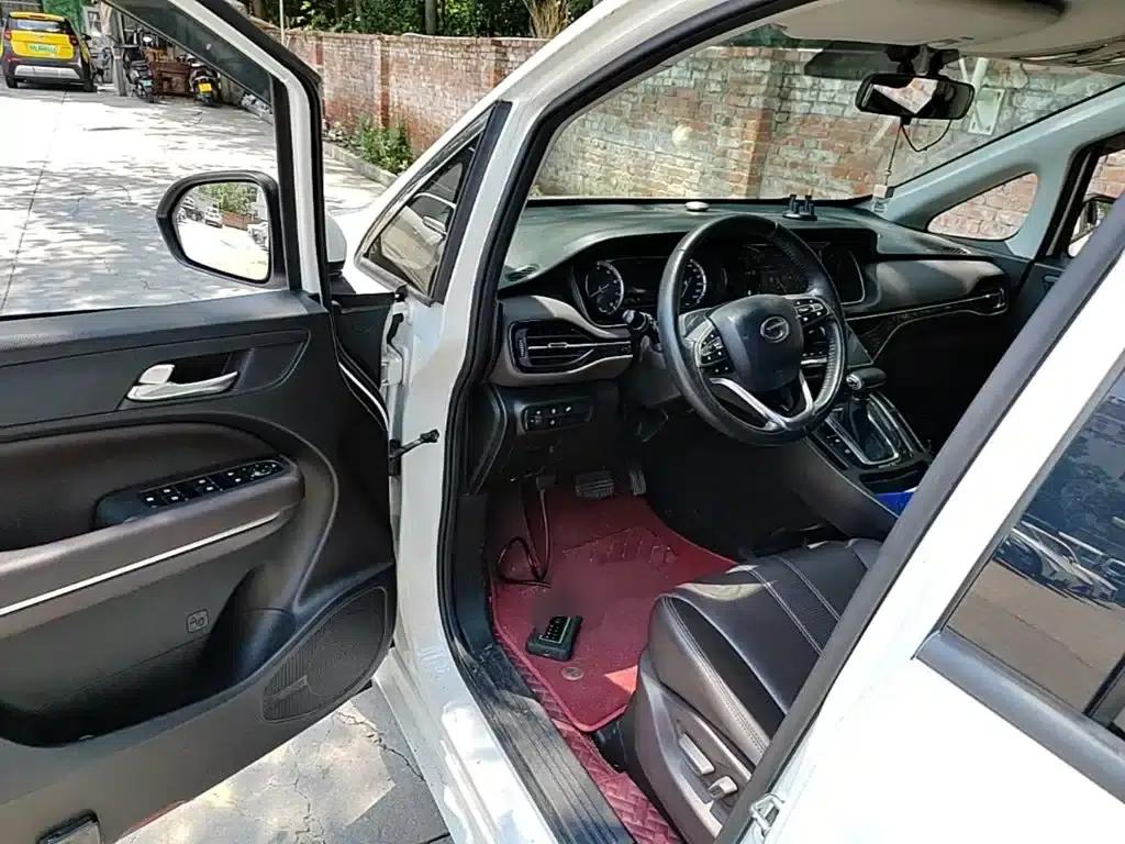 Trumpchi M6 2019 270T DCT Premium Edition (7-seater) National VI Emission Standard — миниатюра 16