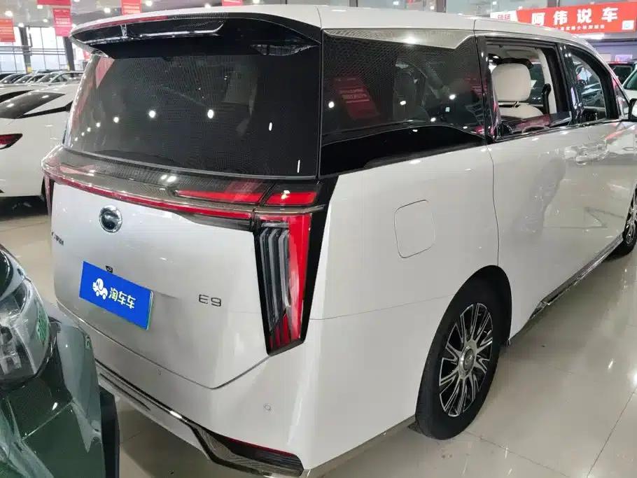 Trumpchi E9 2023 E9 MAX — миниатюра 3