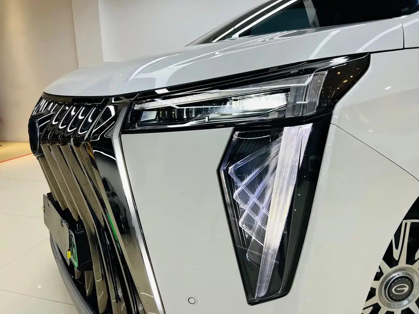 Trumpchi E9 2024 New Year Edition — миниатюра 2