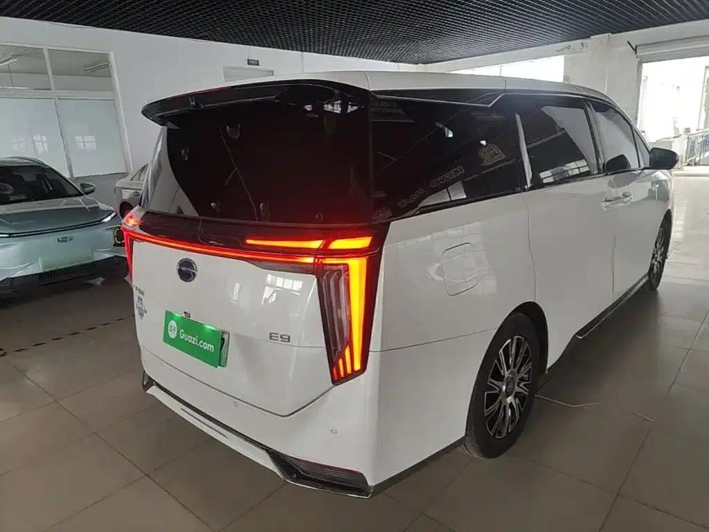 Trumpchi E9 2023 E9 MAX — миниатюра 7