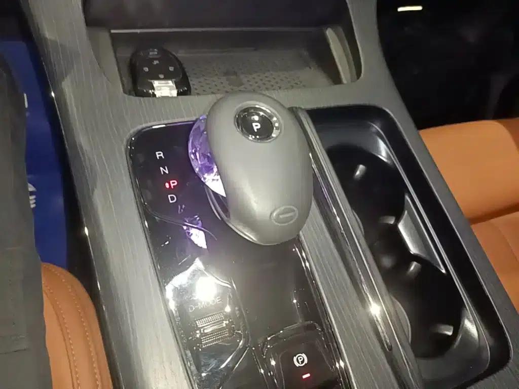 Trumpchi E9 2025 Model: E9 Super Fast Charging Champion — миниатюра 14