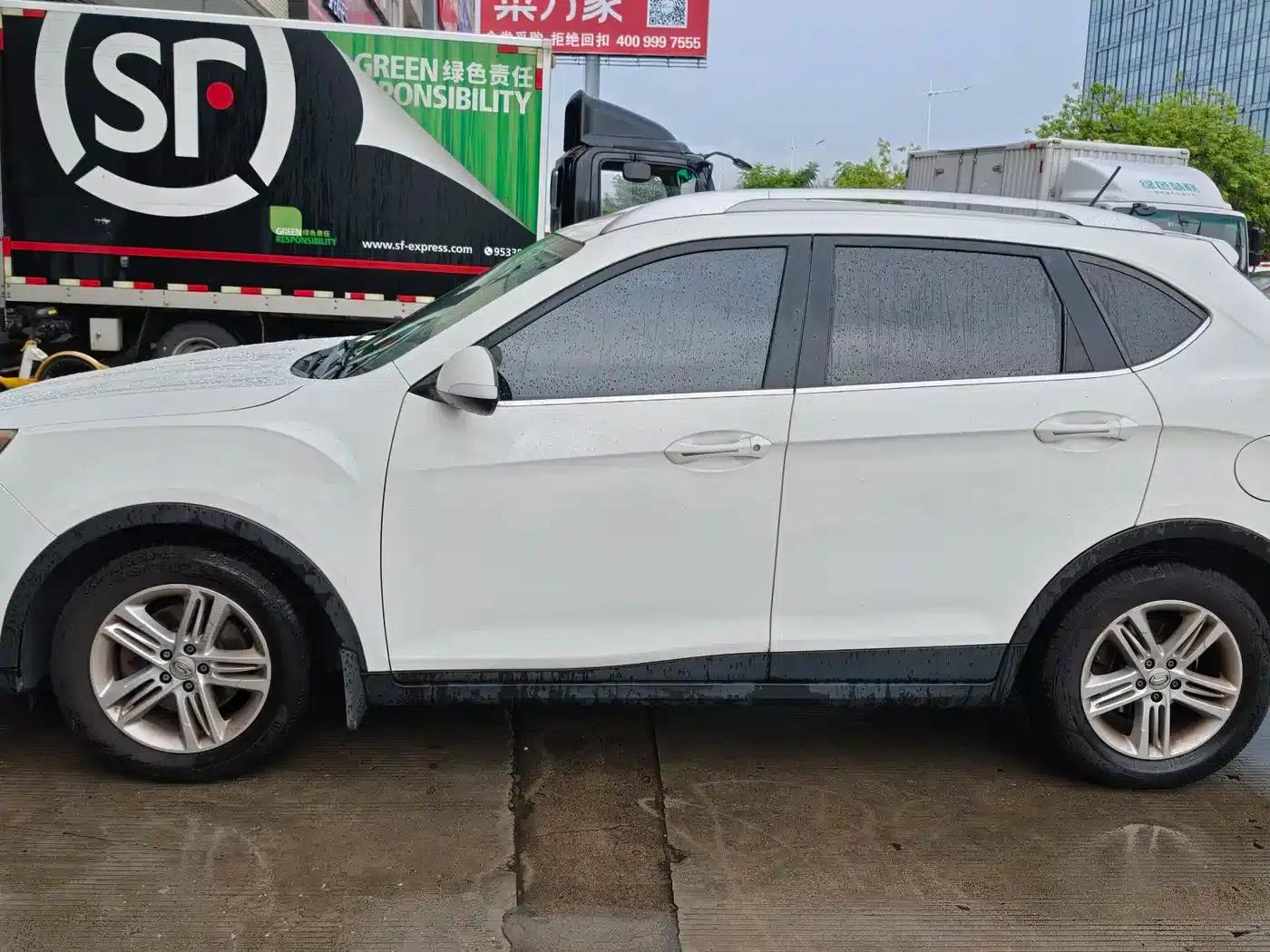 Trumpchi GS5 2014 2.0L Automatic 2WD Premium Edition — миниатюра 3