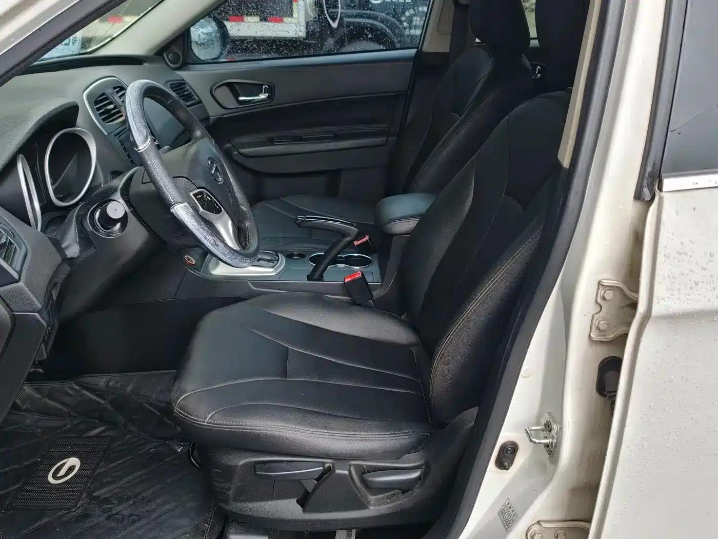 Trumpchi GS5 2014 2.0L Automatic 2WD Premium Edition — миниатюра 7