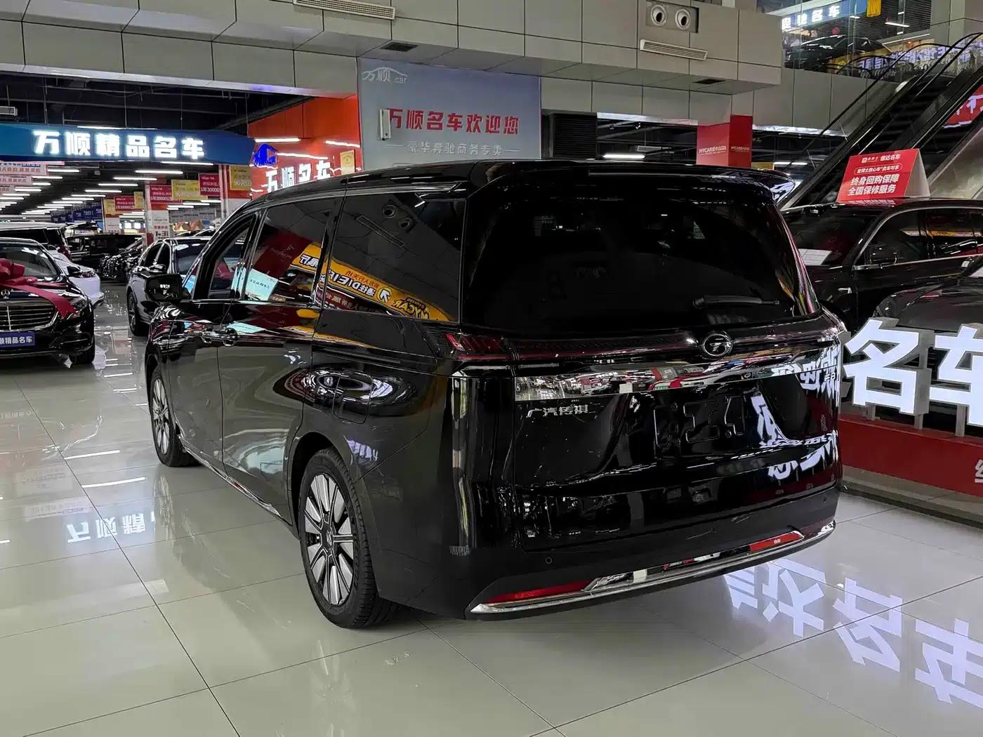 Trumpchi E8 PHEV 2024 Model 150km Dragon Glory+ — миниатюра 12