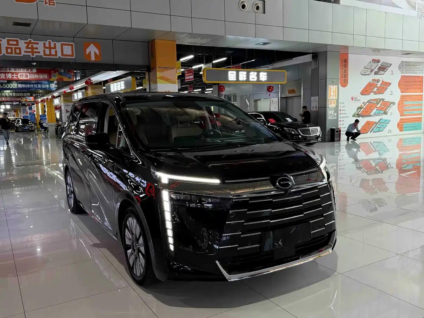 Trumpchi E8 PHEV 2024 Model 150km Dragon Glory+ — миниатюра 3