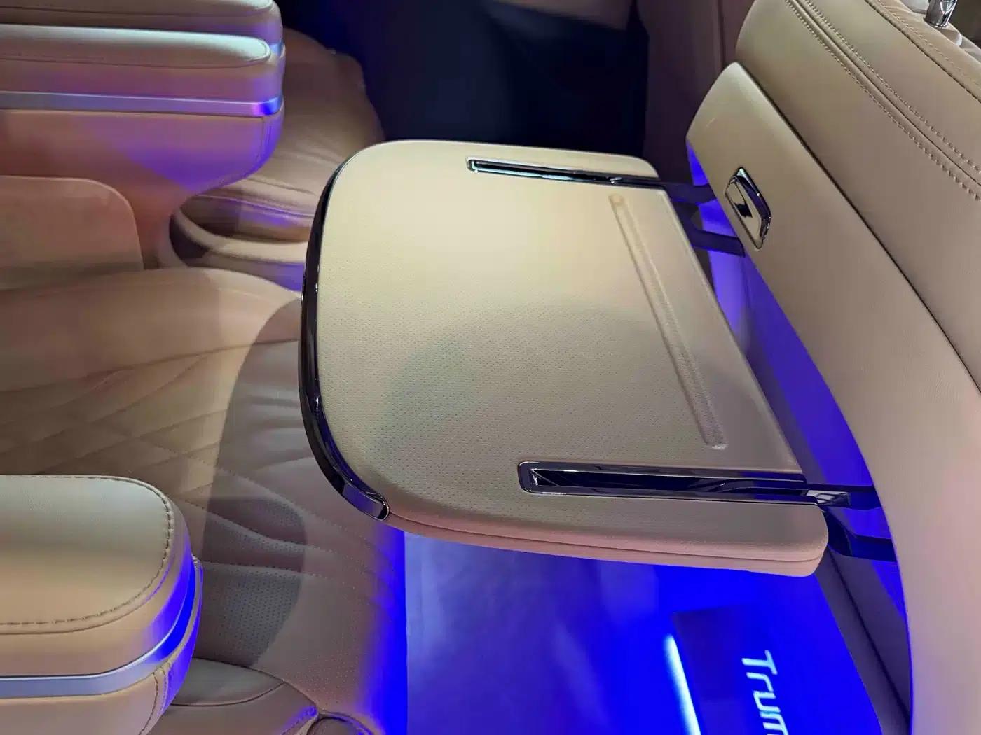 Trumpchi E8 PHEV 2024 Model 150km Dragon Glory+ — миниатюра 21
