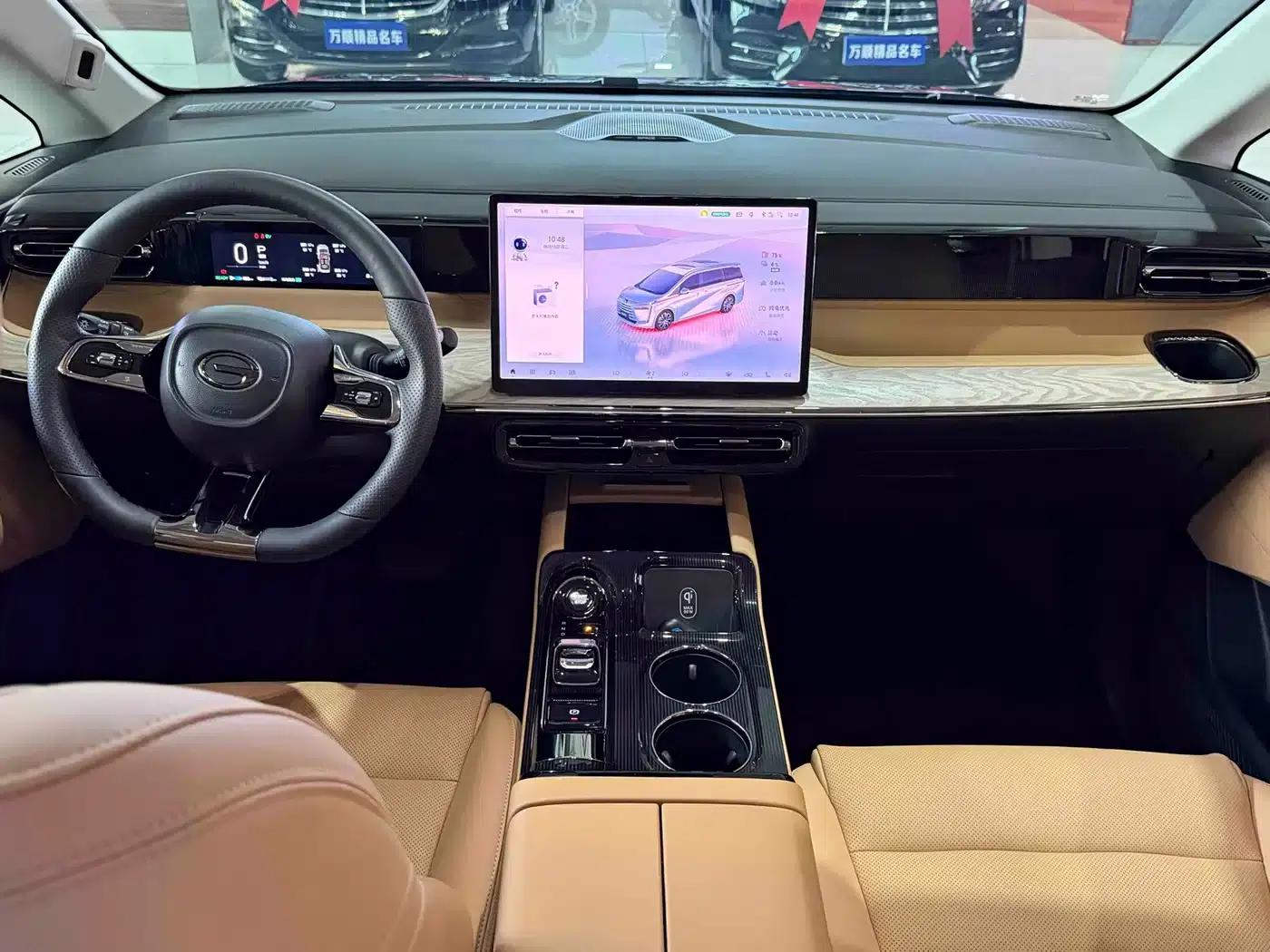 Trumpchi E8 PHEV 2024 Model 150km Dragon Glory+ — миниатюра 9