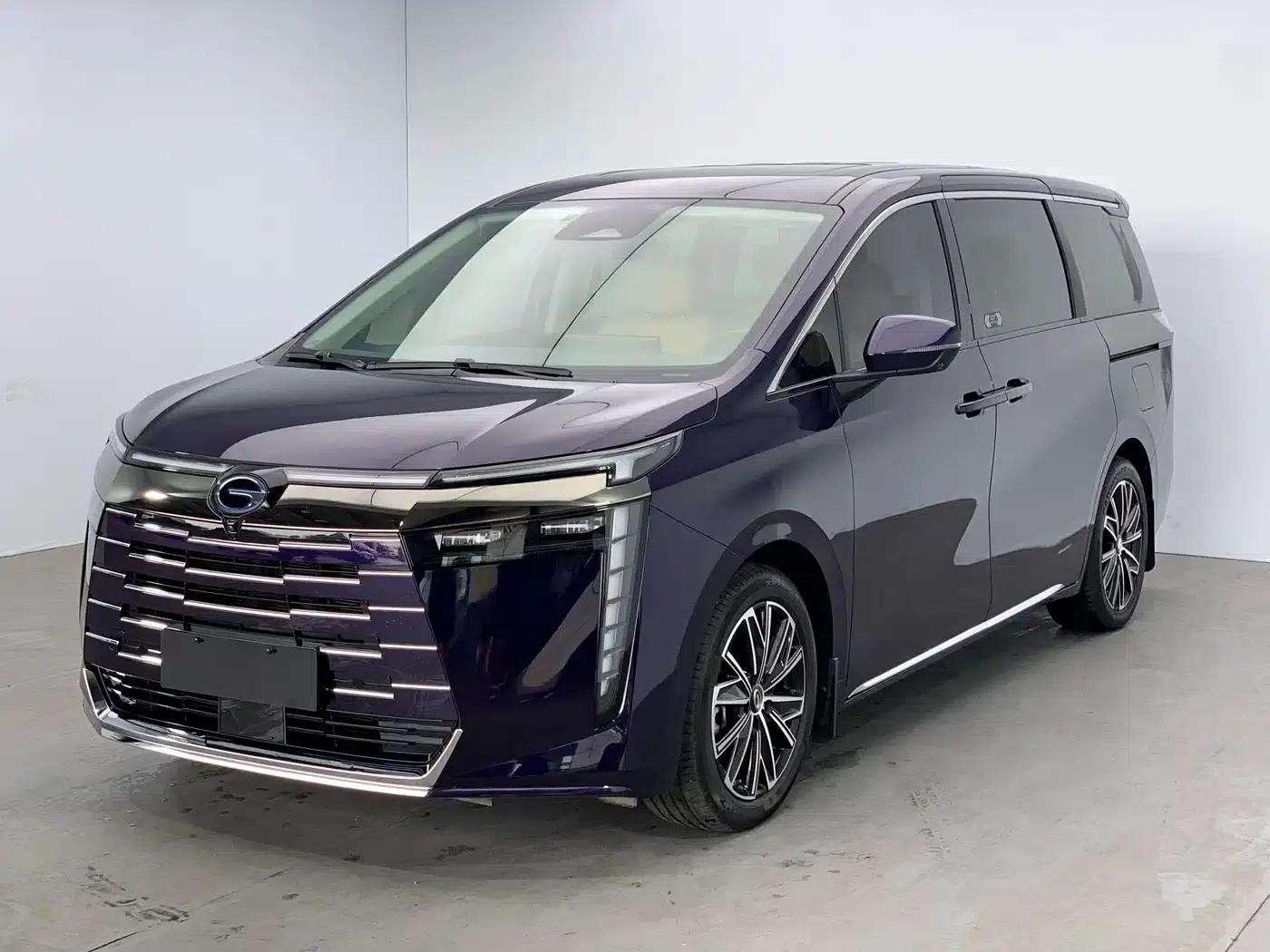 Trumpchi E8 PHEV 2024 Model 150km Dragon Soaring Starry Night+ — миниатюра 1