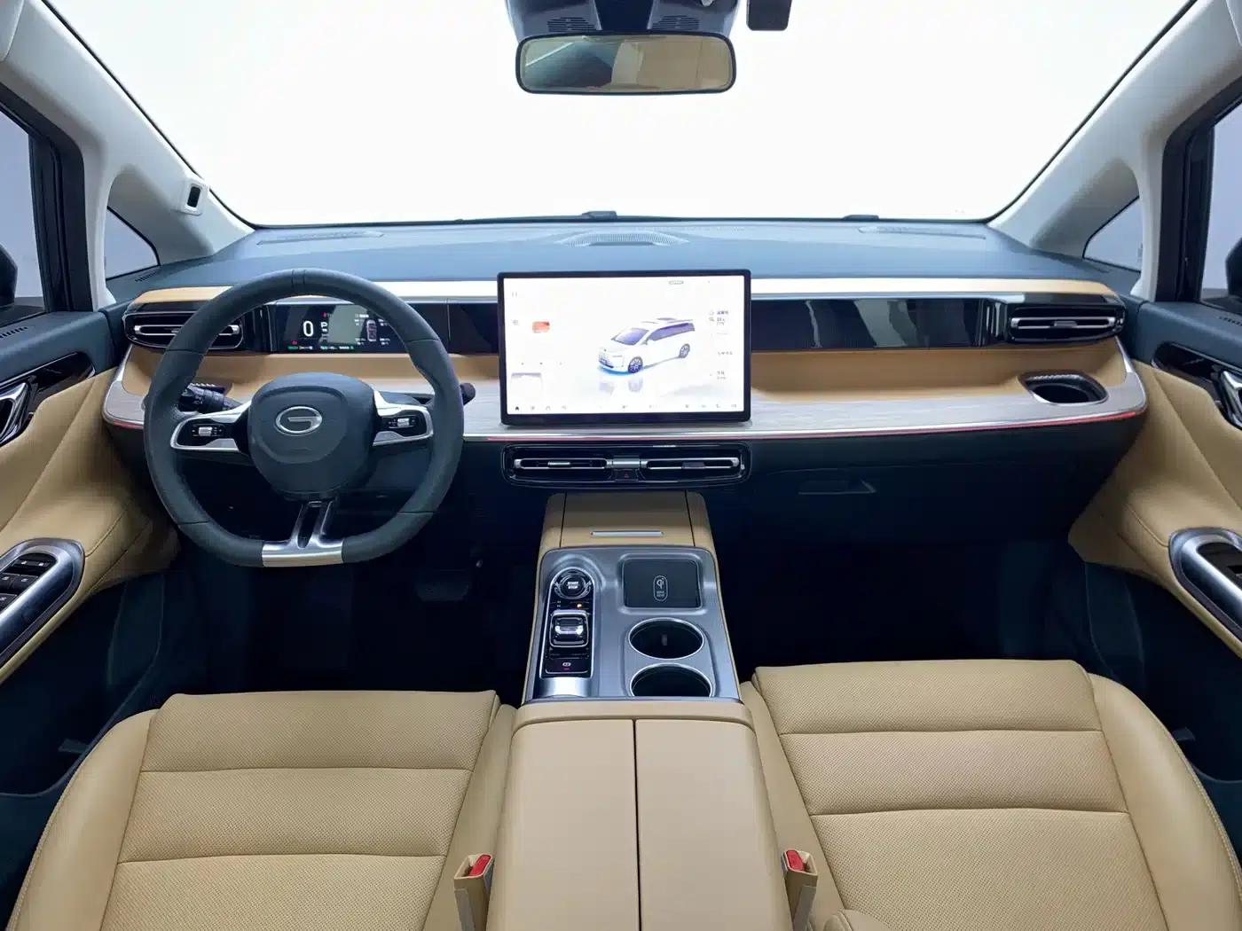 Trumpchi E8 PHEV 2024 Model 150km Dragon Soaring Starry Night+ — миниатюра 7