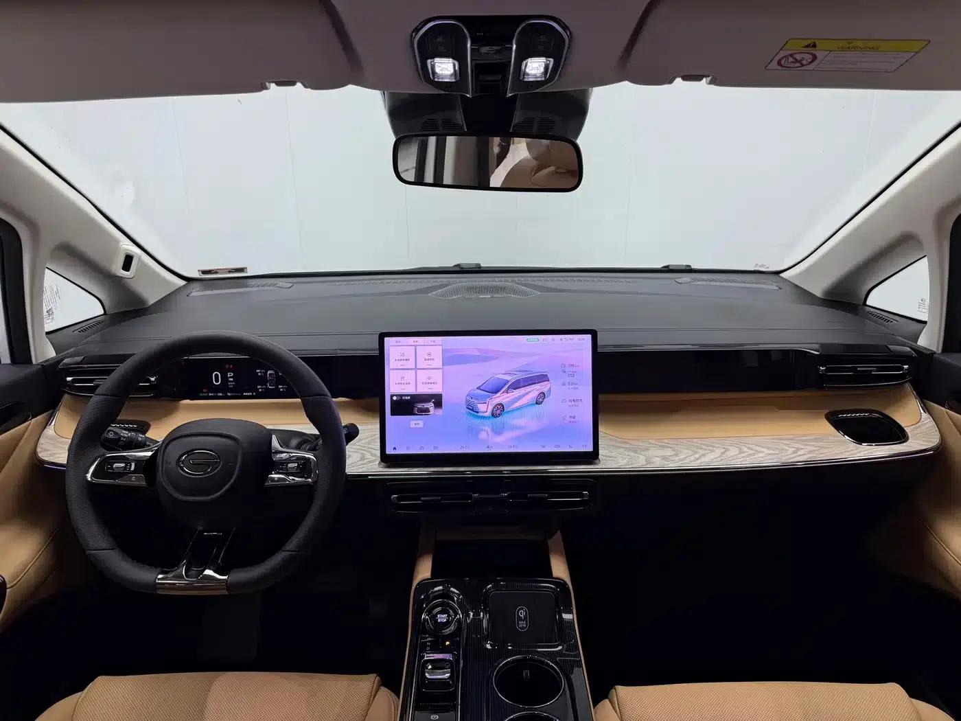 Trumpchi E8 PHEV 2024 Model 150km Dragon Soaring Starry Night+ — миниатюра 21