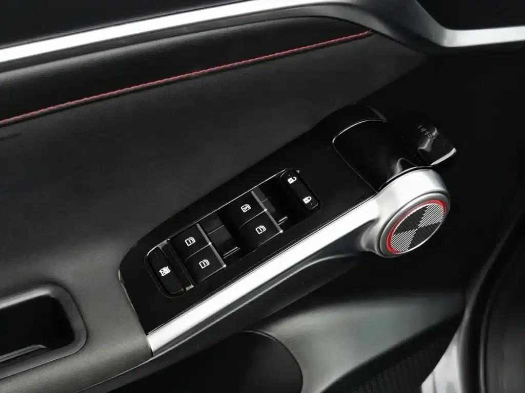 2022 Cineco 1.5T Supernova Edition — миниатюра 9