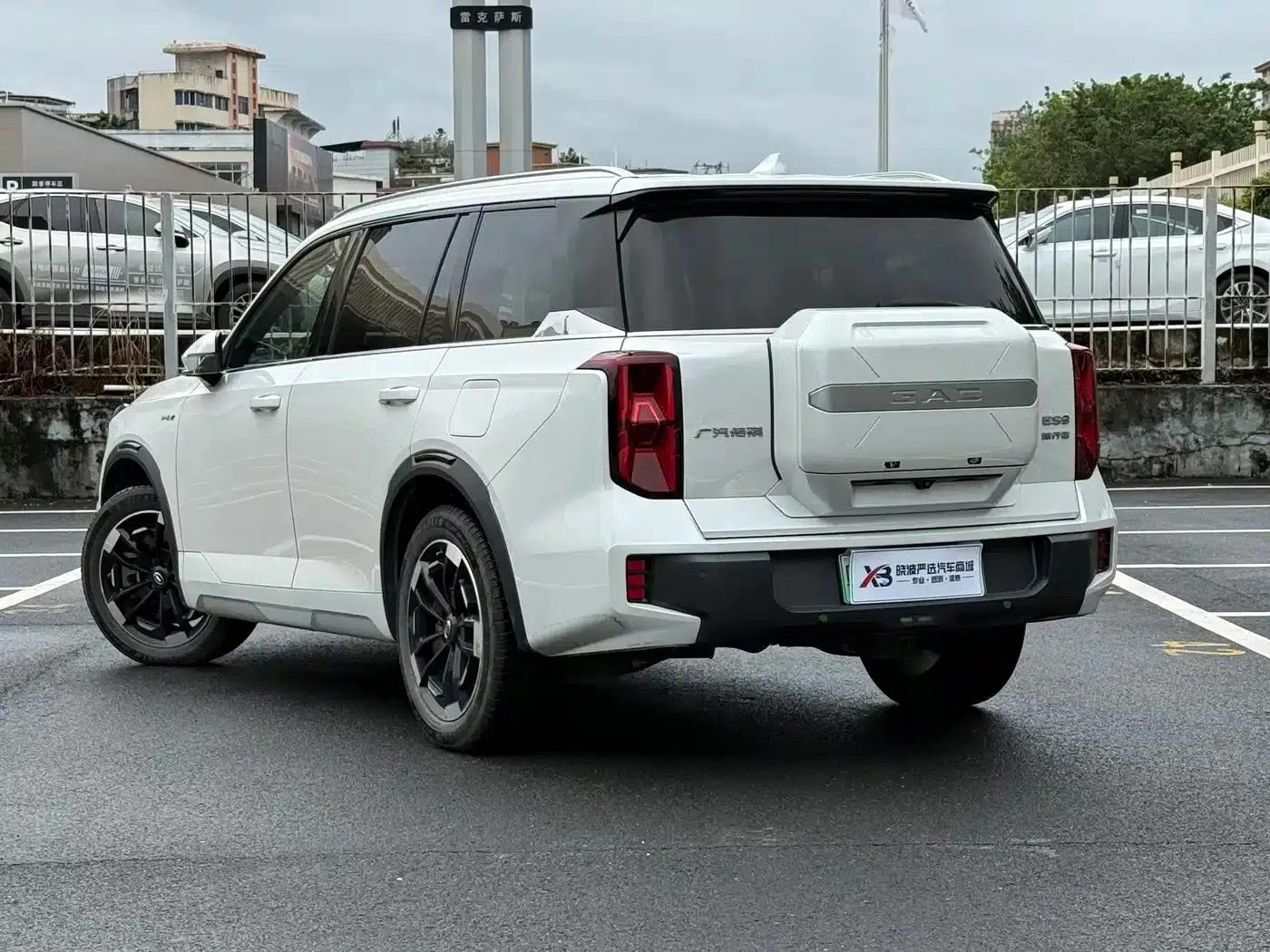 Trumpchi ES9 2024 PHEV 143km Traveler Max — миниатюра 4