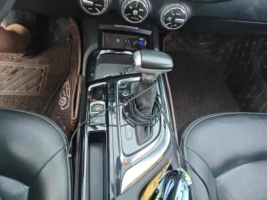Trumpchi GA6 2016 235T DCT Luxury Edition — миниатюра 16